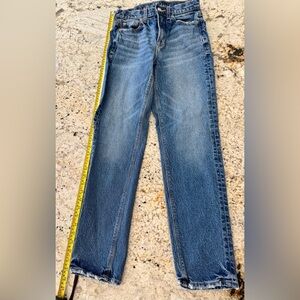 American Eagle Super High-Rise Straight Jeans-Short